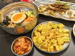 -许哥东北烧烤·铁丳烤串·宫后夹肉(繁花中心店)