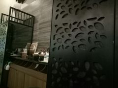 -植物园哈利亚餐厅