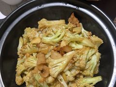 有机花菜-罗氏十三活虾餐厅(光谷K11购物艺术中心店)