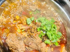 -大众跷脚牛肉馆·非遗传承单位(峨眉山店)