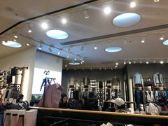 -lululemon athletica(希慎广场店)