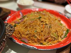 家常炒粉干-恭喜上堓砂锅焗·海鲜大排档(闵行龙湖店)