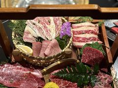-山川小町·极番烧肉(新地假日广场店)