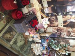 iphone_upload_pic-良友书坊(安徽路店)