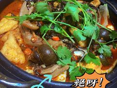 -老闵田螺馆·南昌特色小炒(梦时代店)