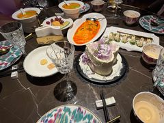 -海派悦庭·海胆烧麦·新融合菜(凯德广场店)