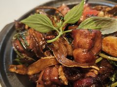 三杯鸡-鹿港小镇(金虹桥国际中心店)