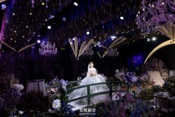 -花嫁丽舍婚礼殿堂(世博江景店)