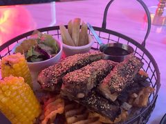 黑胡椒炭烤猪肋排-疯克大象美式烤肉餐厅