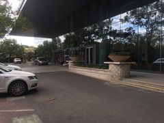 -上海浦东康桥绿地假日酒店