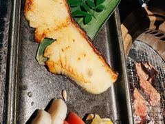 -山川小町·极番烧肉(新地假日广场店)