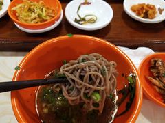 -乡党臊子面(丰庆公园店)