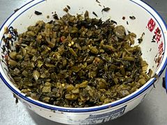-裕新楼粉面馆·石磨手工粉(四方坪店)