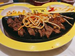 -豪客来牛排(中央花苑店)