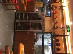 门面-蓉李记成都名小吃(二七万达店)