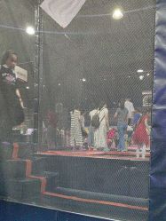 -飞吧潮玩运动蹦床游乐场