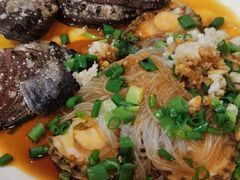 蒜蓉粉丝鲍鱼-金海湾海鲜排档(朱家尖店)