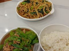 -老西白点心店