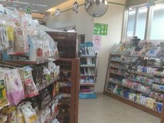 -全家便利店(漕溪北路七店)