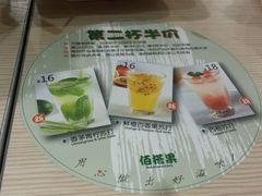 -佰搭果·广式茶餐厅(西华路店)