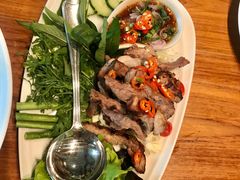 -Chom Cafe and Restaurant