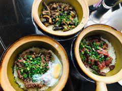 金牌黄鳝饭-红星光发煲仔饭(文海店)