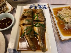 -宾朋海鲜饭庄(兴海路店)