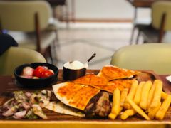 -ELI FALAFEL Lebanese&Mediterranean黎巴嫩美食(富城路店)