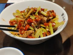 -富正毅三下锅·湘西韵味(天门山索道店)