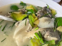 -邛海风味特色菜馆