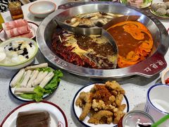 艳红酸辣三拼锅-陳艳红火锅(港汇店)