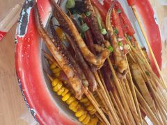 -老街烧烤大排档·地道湖北菜·龙虾馆(汉口火车站店)