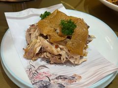 -艳阳天民俗村(公园路店)