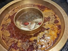 -渝里重庆火锅(航天城店)