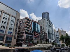 -上海第一八佰伴