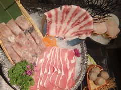 -湊湊火锅·茶憩(打浦桥日月光店)