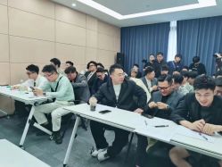 点击看大图 -浙江1+1主持人工作室