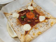 北非魔鬼蛋脆飞饼披萨-娜娜家•Nana And Her Friends Restaurant(小寨原力场店)