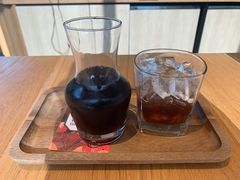-星巴克臻选(杭州嘉里中心1F店)