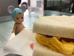 火腿蛋三明治-义顺牛奶公司(庇利金街店)