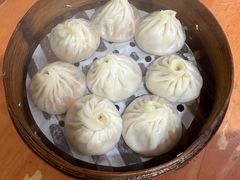 -莱莱小笼·乔艾