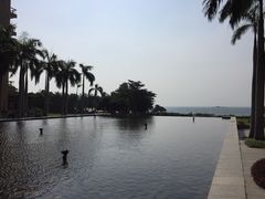 -亚龙湾喜来登·美景台大堂吧