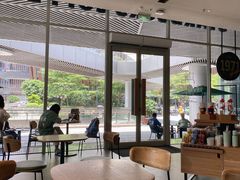 -星巴克(深圳前海香缤大厦分店)