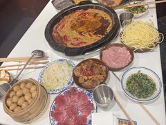 -卤校长老火锅(杨家坪直营店)