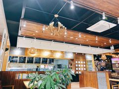 大堂-劳顶笨咖啡(益华广场店)