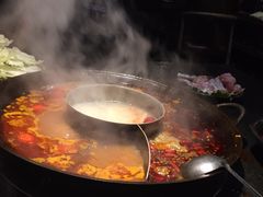 -渝涯重庆豆花老火锅(中赢国际店)