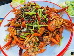 干煸龙虾大虾-香满锅老北京羊蝎子火锅·家常菜(新街口店)
