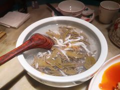 莼菜银鱼羹-探花·意境江南菜·唐伯虎文化体验店·松鼠桂鱼(观前店)