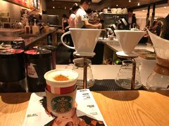 -星巴克(静安嘉里中心B2店)