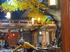 -百年川椒重庆老火锅(光谷店)